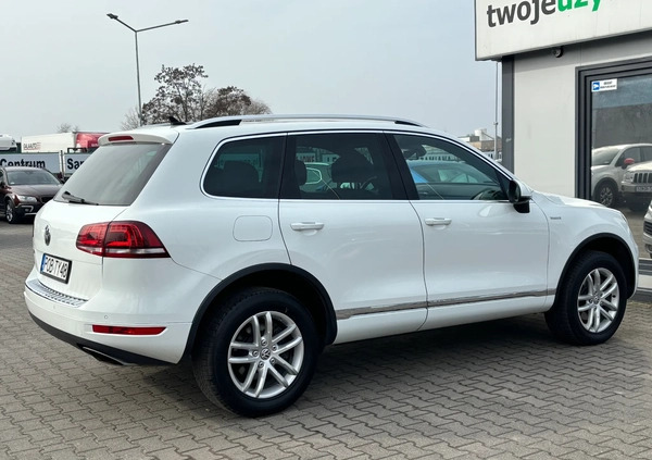 Volkswagen Touareg cena 82900 przebieg: 176495, rok produkcji 2013 z Czarna Białostocka małe 596